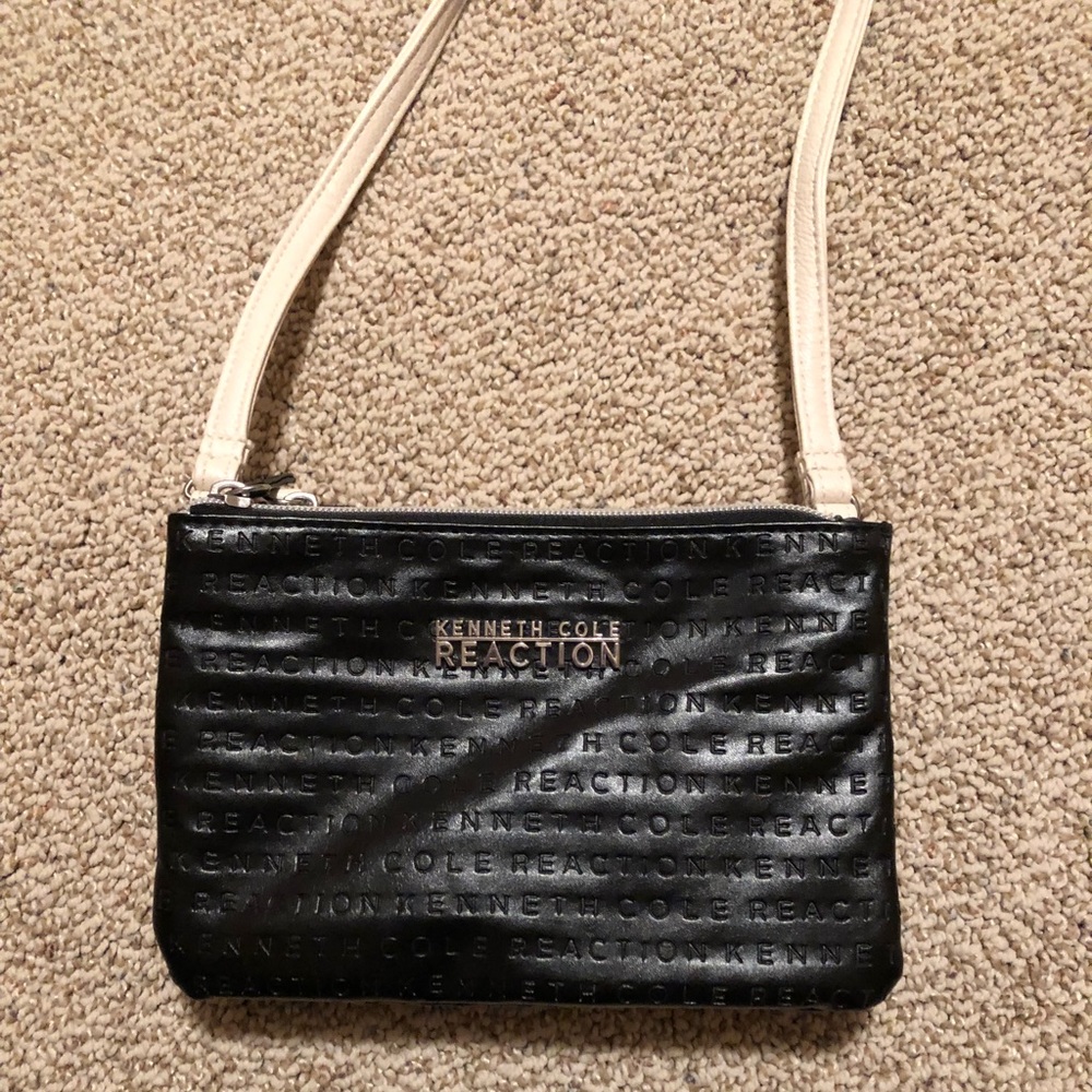 Kenneth Cole Reaction crossbody